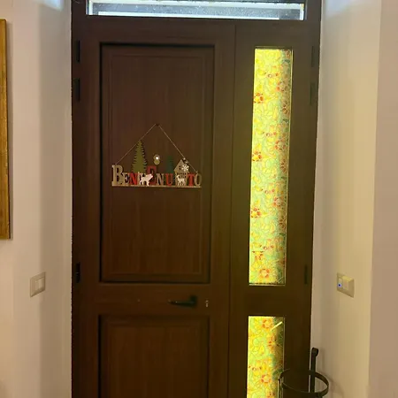 Pm 33 Via Michele De Napoli * Bari